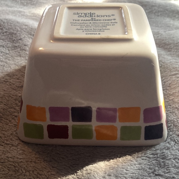 Pamper Chef, Simple Additions, Square Bowl - Picture 4 of 5